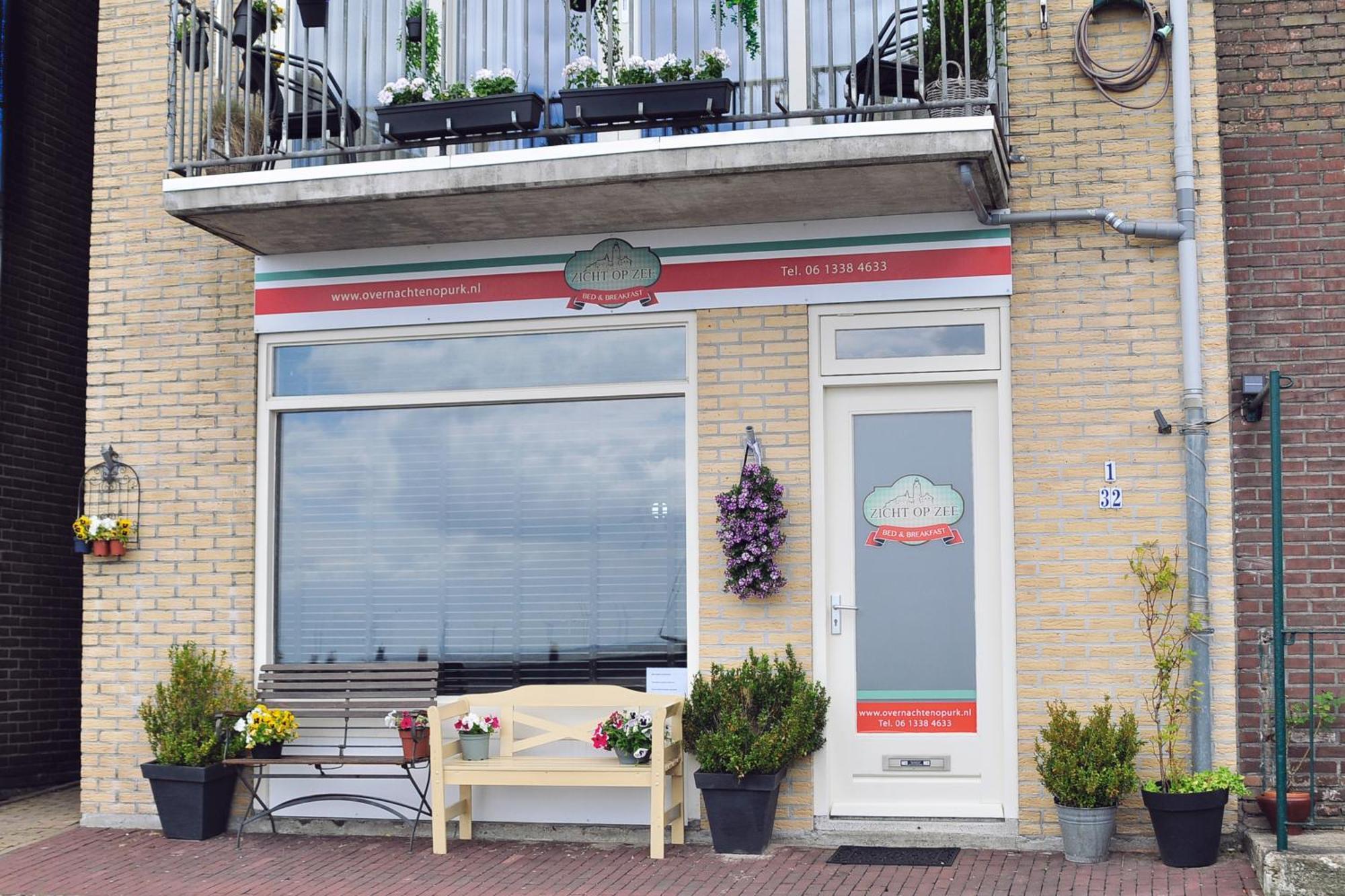 위르크 Zicht Op Zee B&B 외부 사진